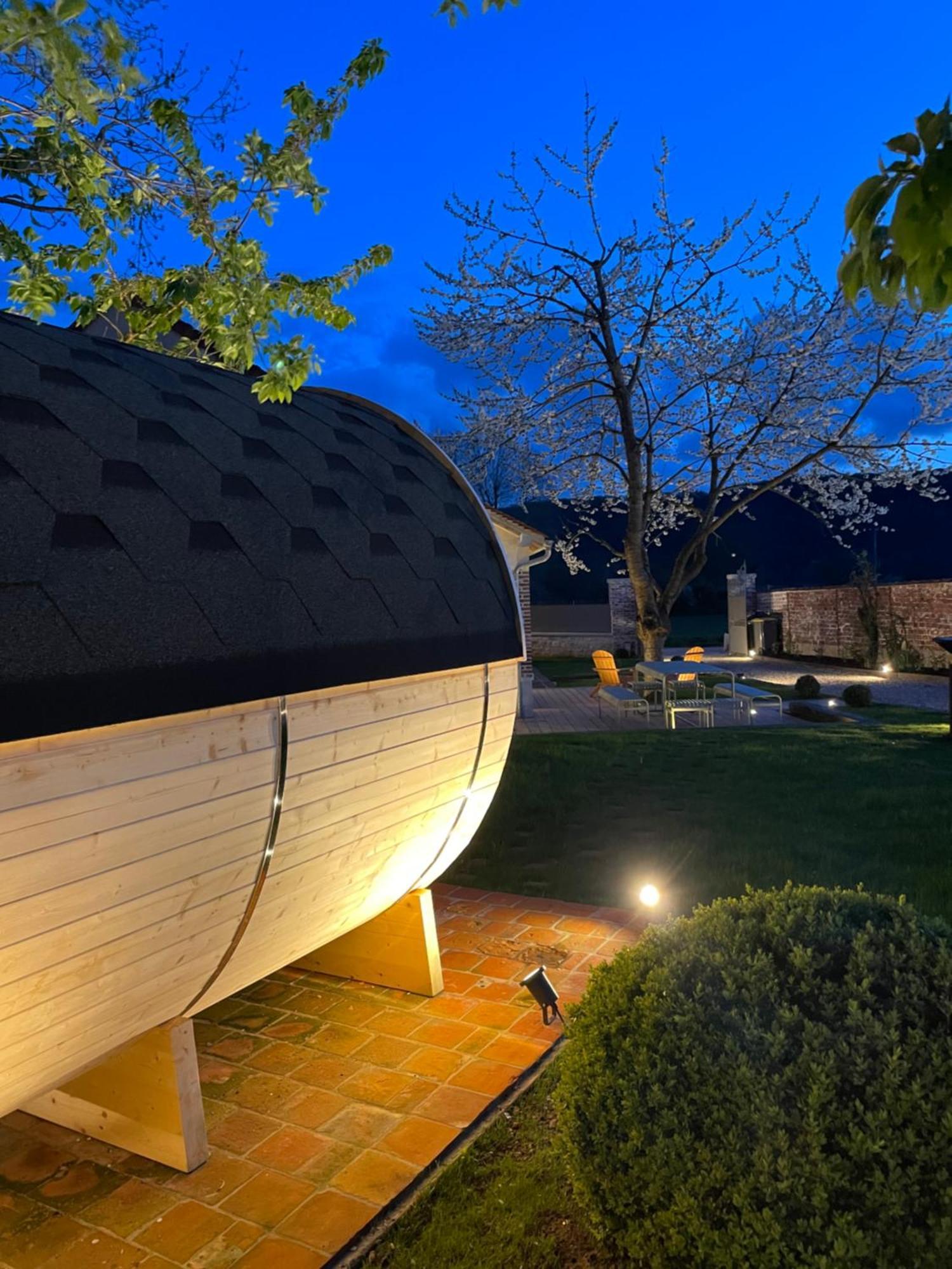 La Petite Maison De Giverny - Gite De Charme 5 Etoiles Au Coeur Du Village - 3 Chambres Extérieur photo